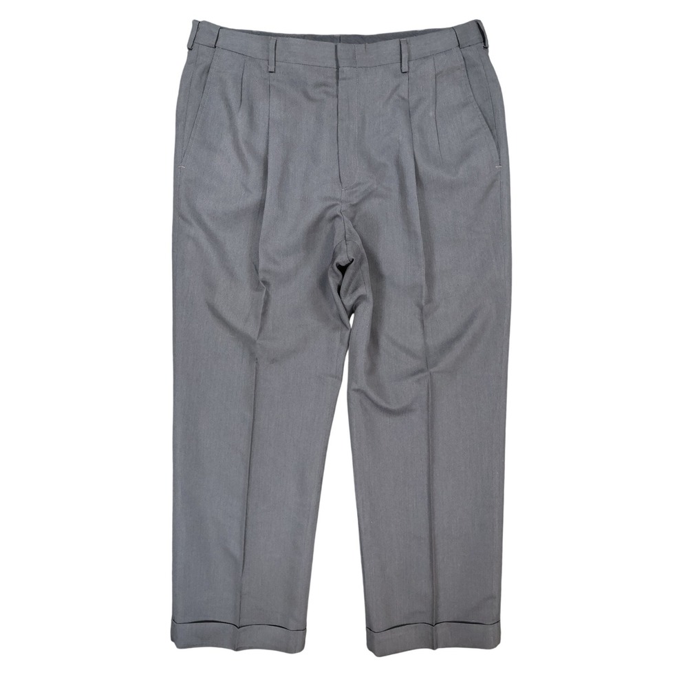 Haggar Dress Pants Mens 38x30‎ Gray Polyester Rayon Pleated Cuffed Slacks